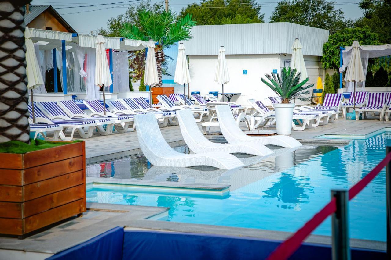 Hotel Del Mare Kapchagay Esterno foto