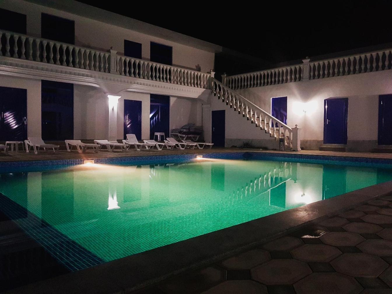 Hotel Del Mare Kapchagay Esterno foto
